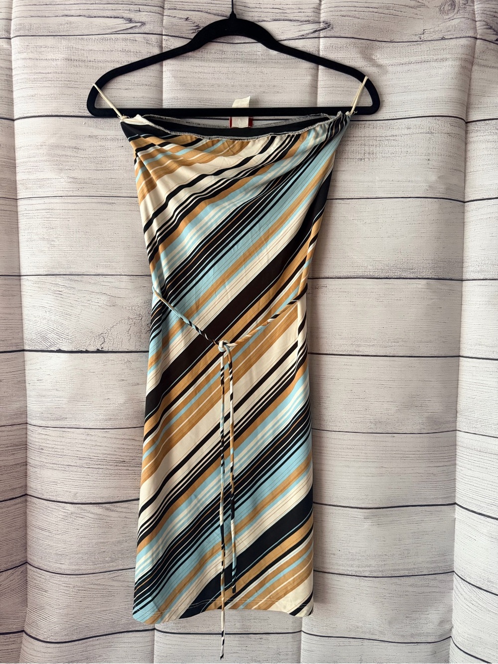 LVLX Women’s Stripe Tie Up Dress. Gently worn. No stains or holes. Size: S